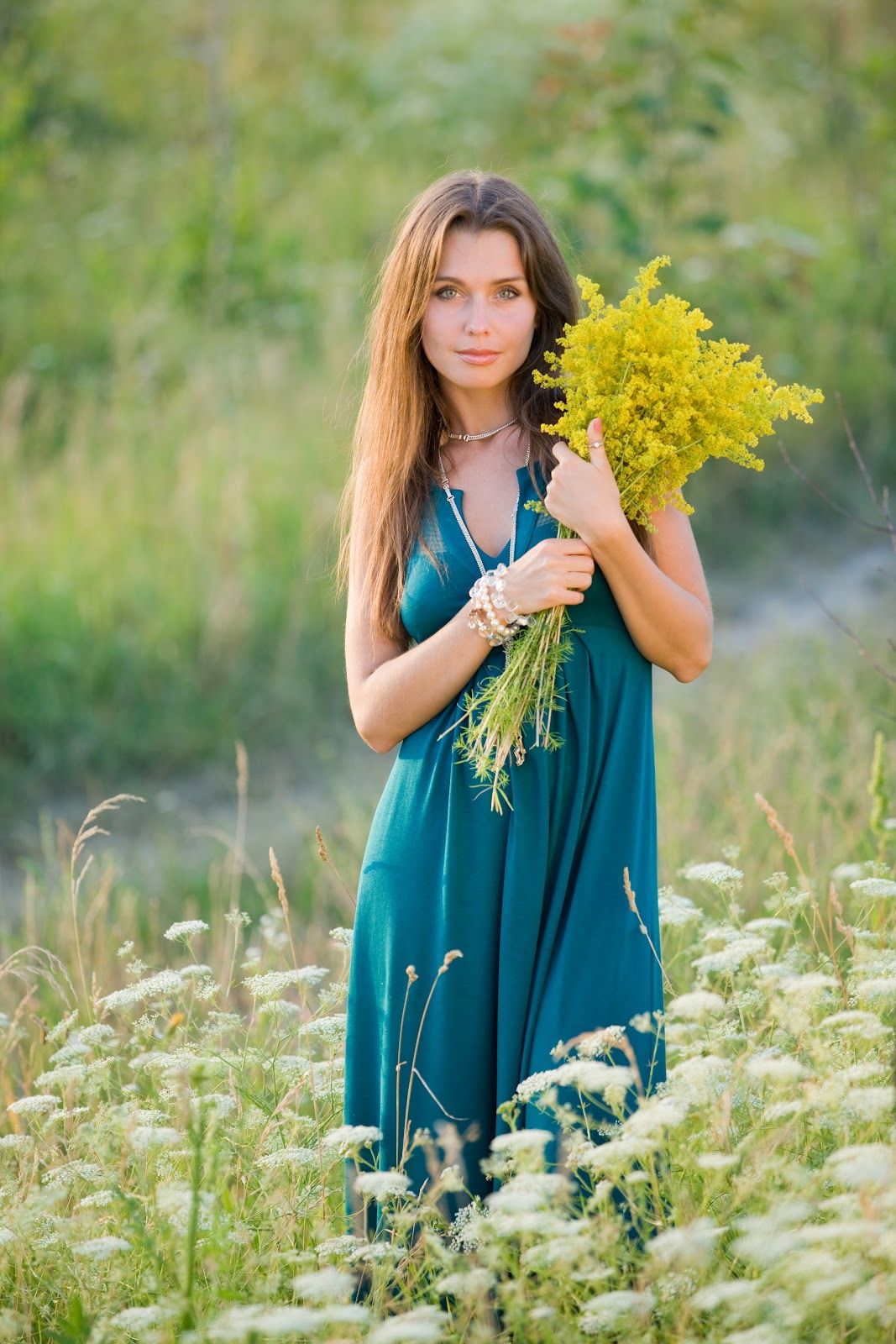 Slavic women in Foshan